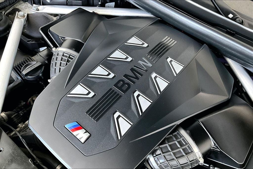 2024 BMW X7 M60i