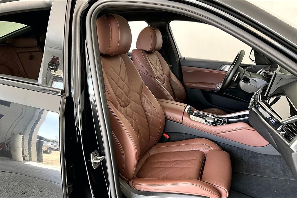 2024 BMW X6 xDrive40i M Sport