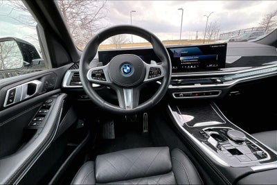2025 BMW X5 xDrive50e M Sport