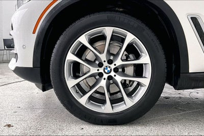 2023 BMW X5 sDrive40i