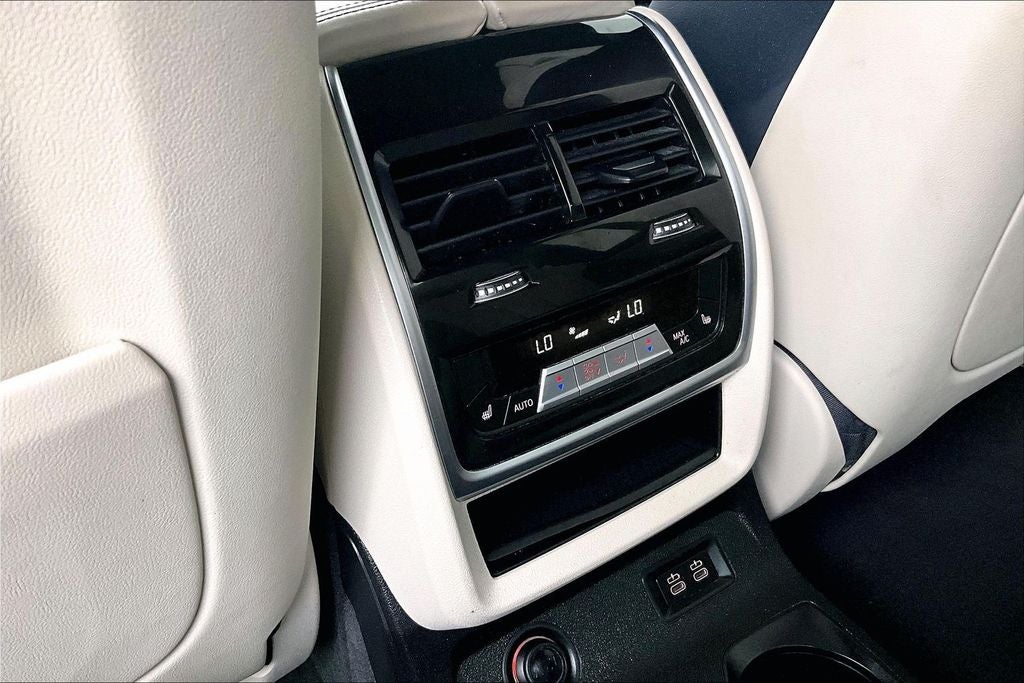 2022 BMW X7 xDrive40i M Sport