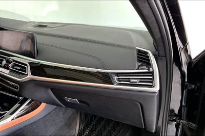 2020 BMW X7 M50i
