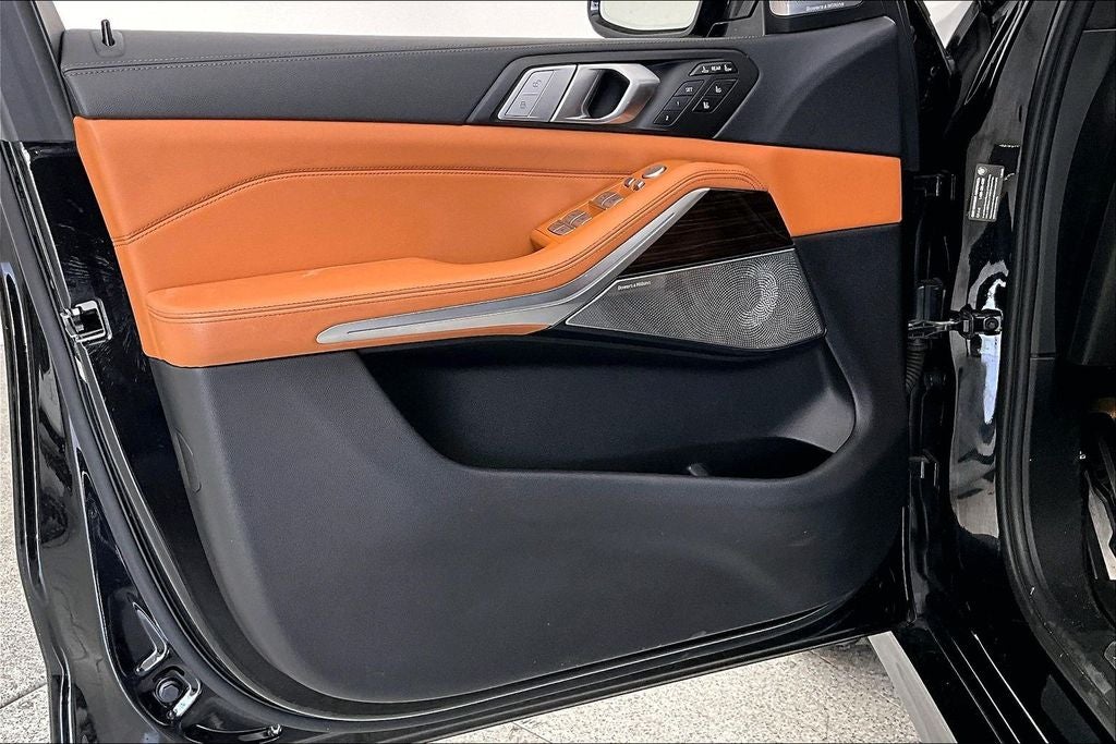 2020 BMW X7 M50i