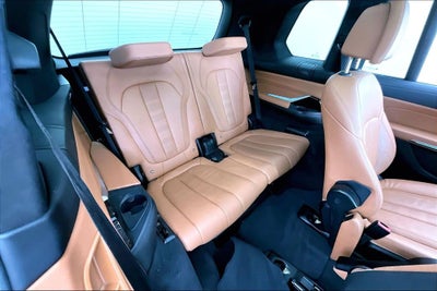 2020 BMW X7 M50i