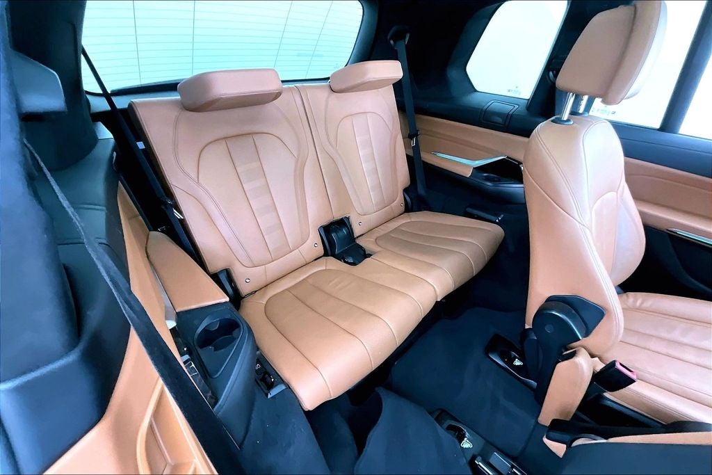 2020 BMW X7 M50i