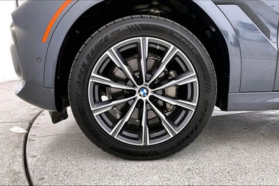 2022 BMW X6 xDrive40i M Sport
