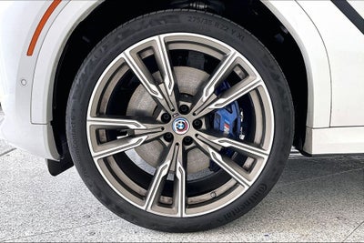 2022 BMW X6 M50i