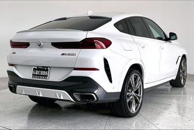 2022 BMW X6 M50i