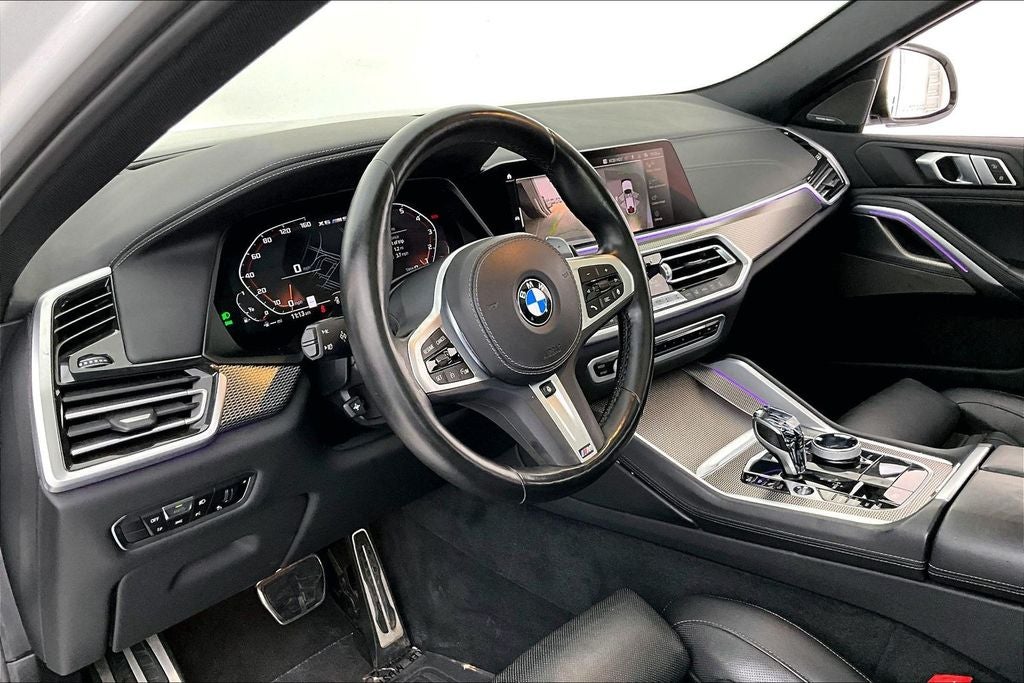 2022 BMW X6 M50i