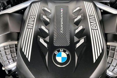 2022 BMW X6 M50i