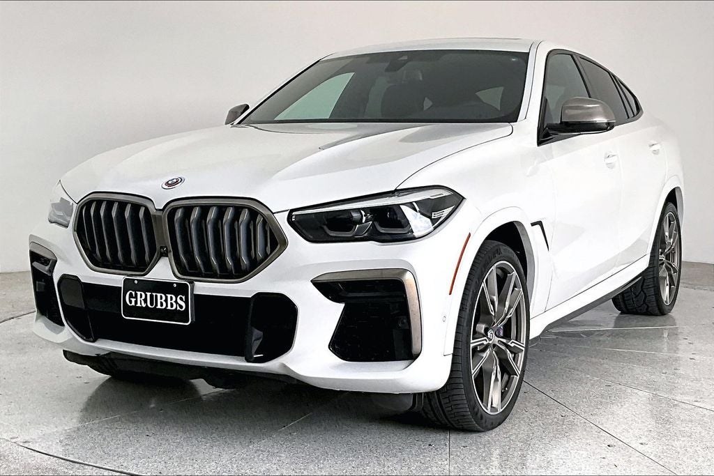 2022 BMW X6 M50i