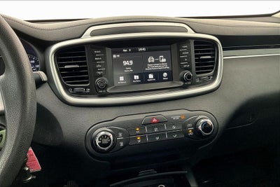 2019 Kia Sorento LX