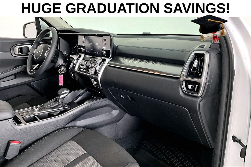2022 Kia Sorento LX