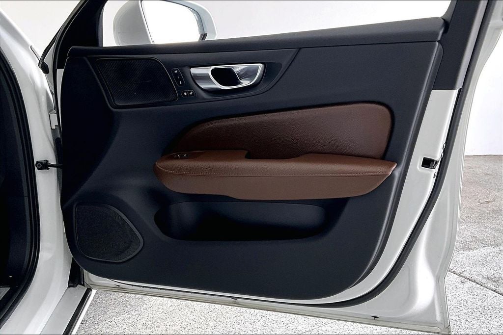 2022 Volvo S60 B5 Inscription