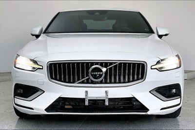 2022 Volvo S60 B5 Inscription