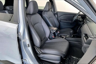 2025 Subaru Forester Premium