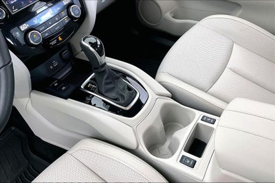 2022 Nissan Rogue Sport SL
