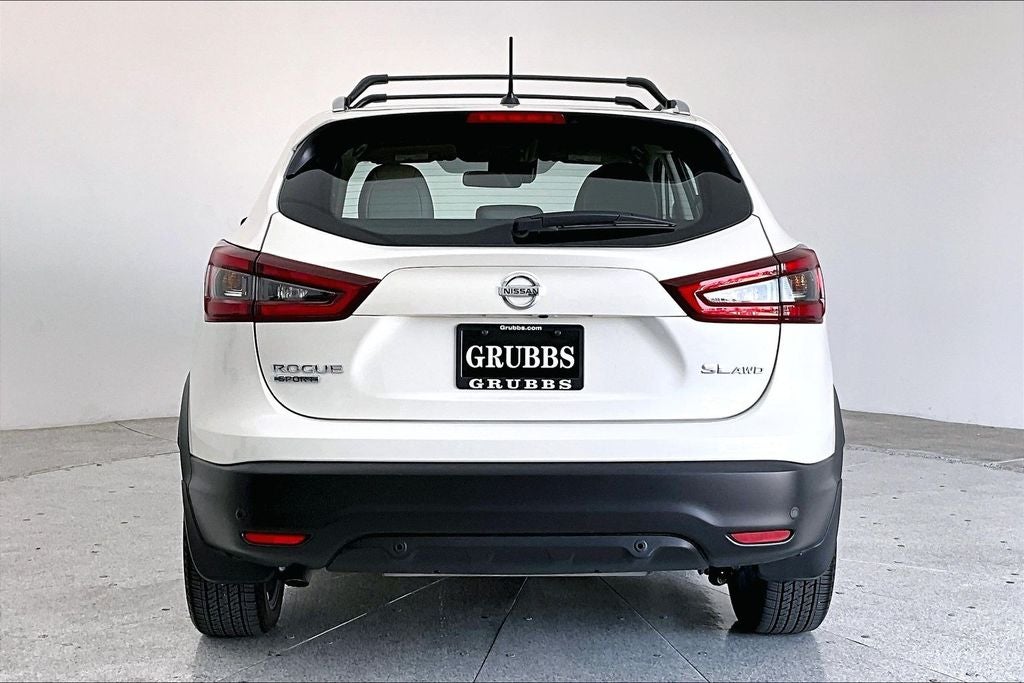 2022 Nissan Rogue Sport SL