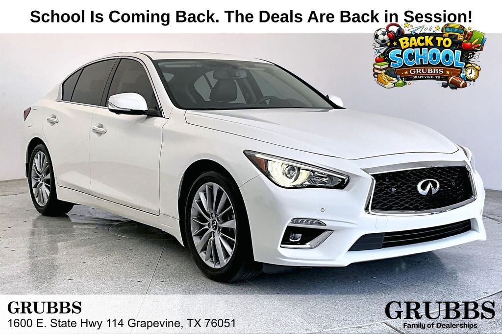 2023 INFINITI Q50 LUXE