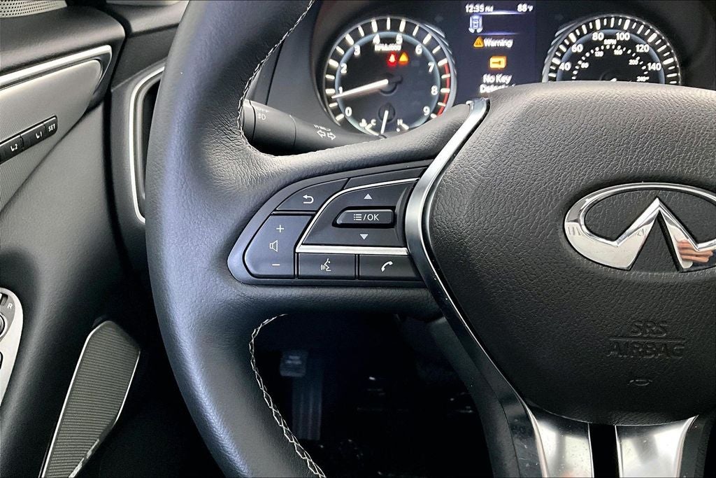 2023 INFINITI Q50 LUXE