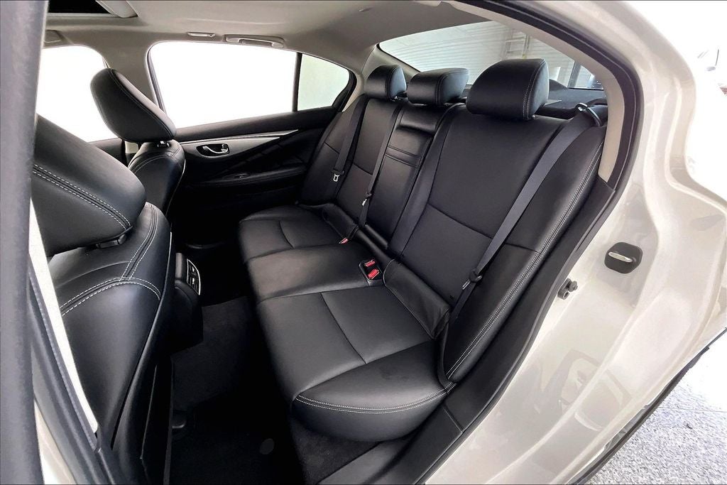 2023 INFINITI Q50 LUXE