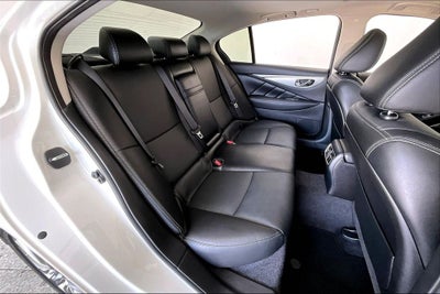 2023 INFINITI Q50 LUXE