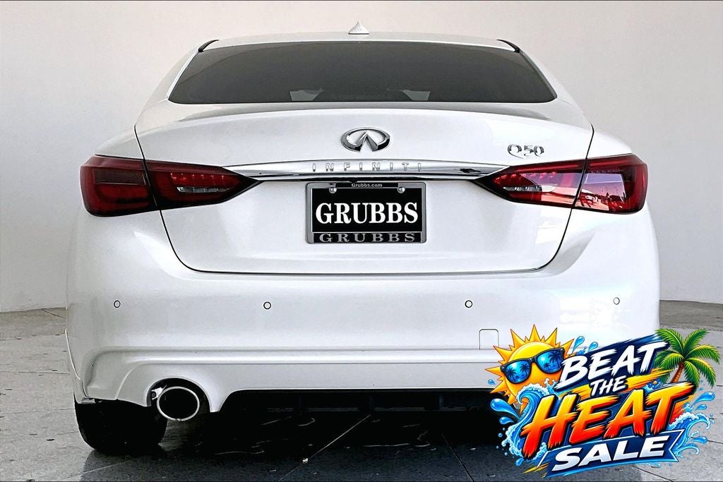 2023 INFINITI Q50 LUXE