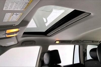 2011 INFINITI QX56 Base