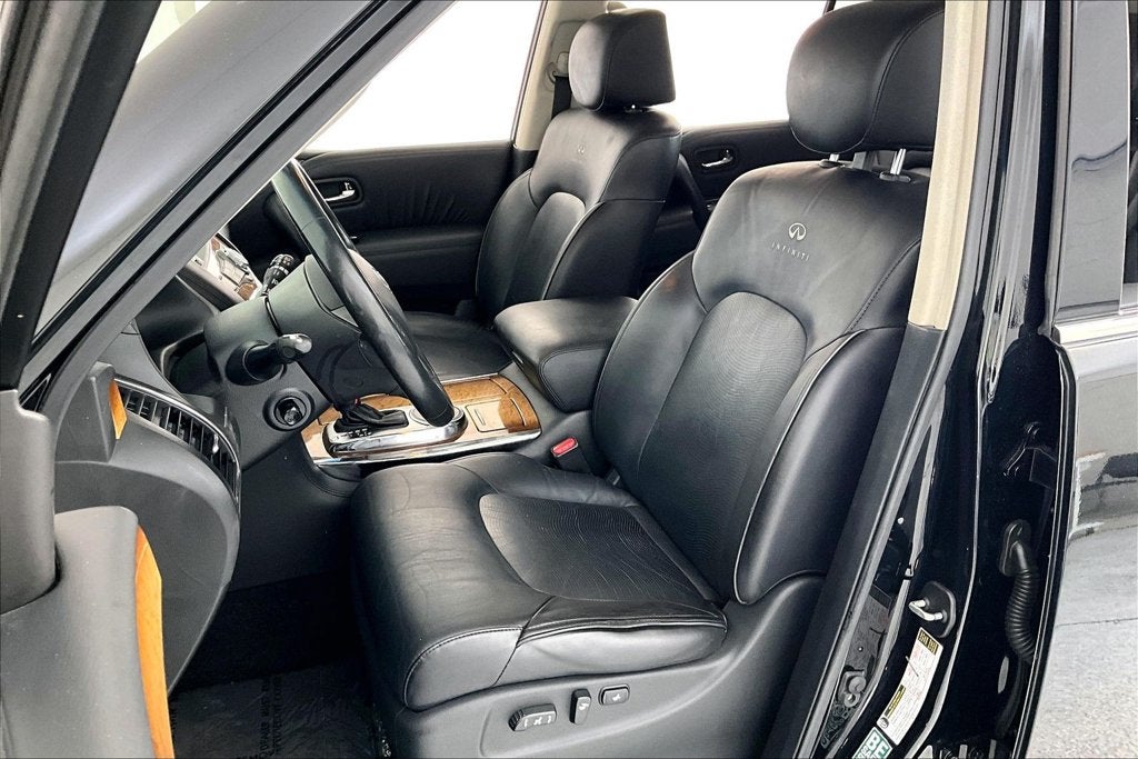 2011 INFINITI QX56 Base