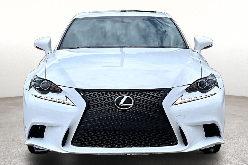 2016 Lexus IS 200t F-Sport
