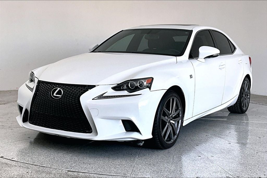 2016 Lexus IS 200t F-Sport