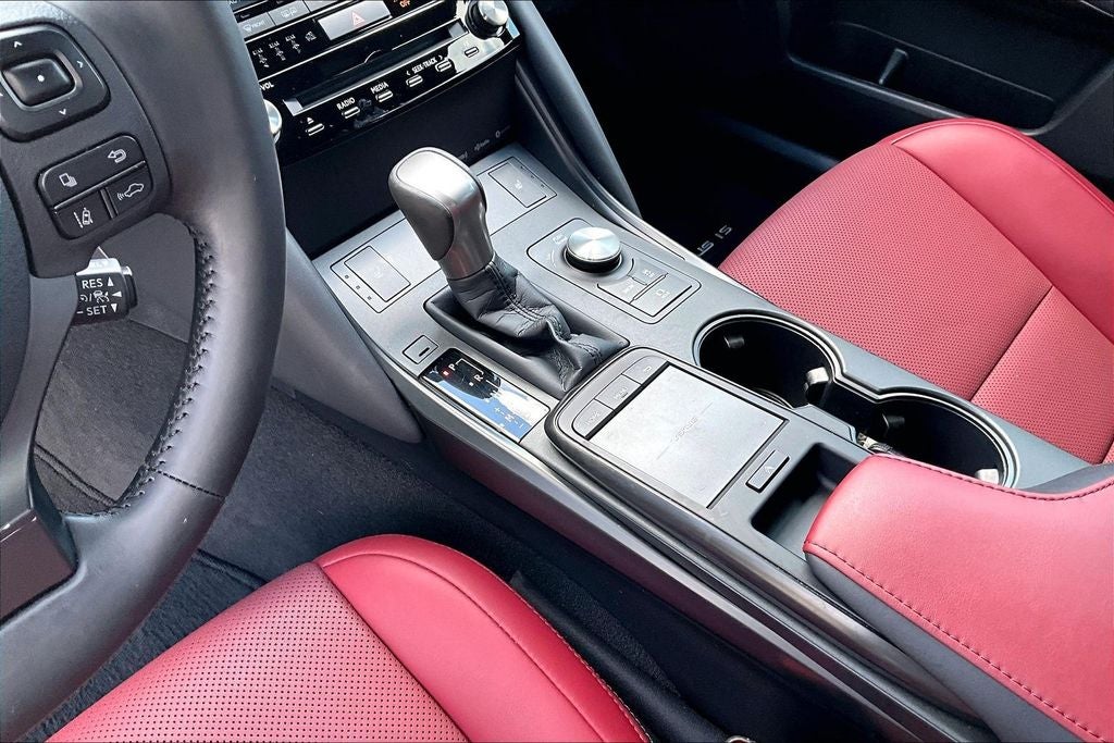 2024 Lexus IS 350 F SPORT Design