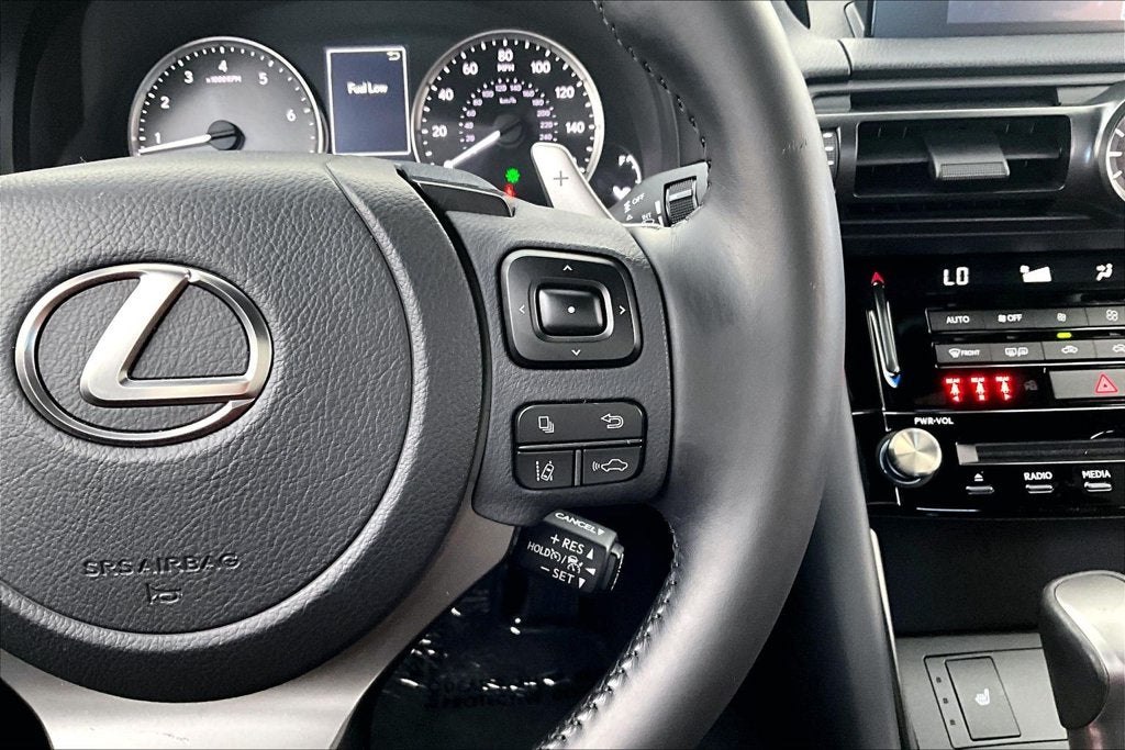 2024 Lexus IS 350 F SPORT Design