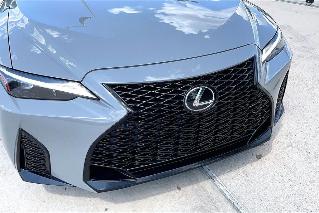 2024 Lexus IS 350 F SPORT Design