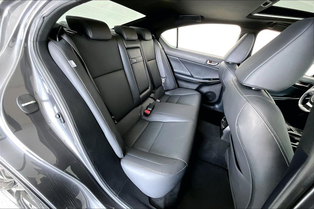 2024 Lexus IS 350 F SPORT Design