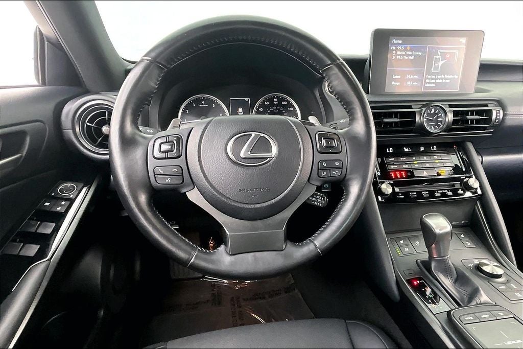 2024 Lexus IS 300