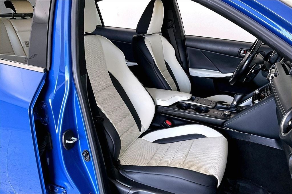 2022 Lexus IS 350 F SPORT