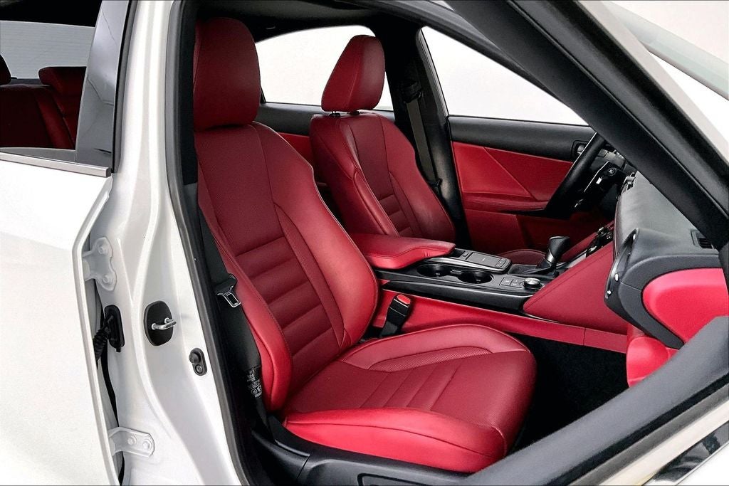2023 Lexus IS 350 F SPORT