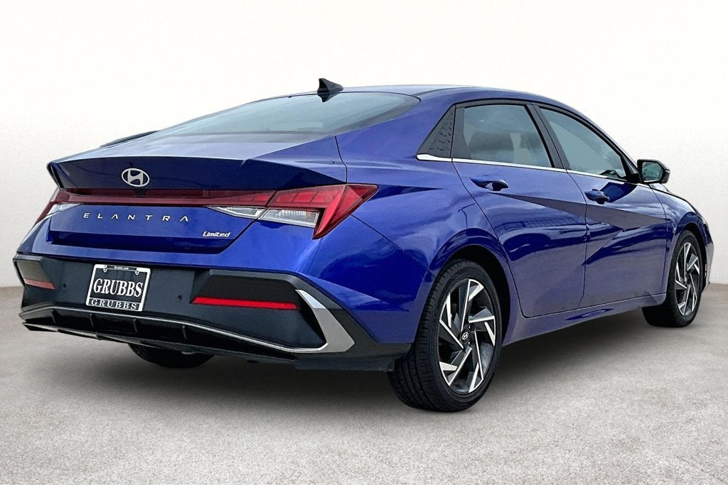 2024 Hyundai Elantra Limited