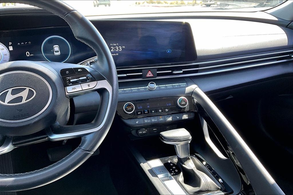 2024 Hyundai Elantra Limited