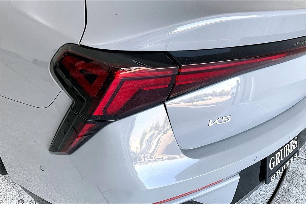 2025 Kia K5 GT