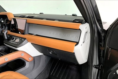 2023 Land Rover Defender 130 First Edition