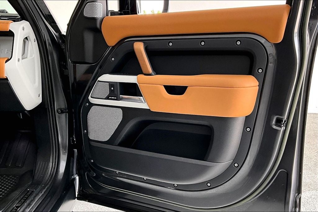 2023 Land Rover Defender 130 First Edition