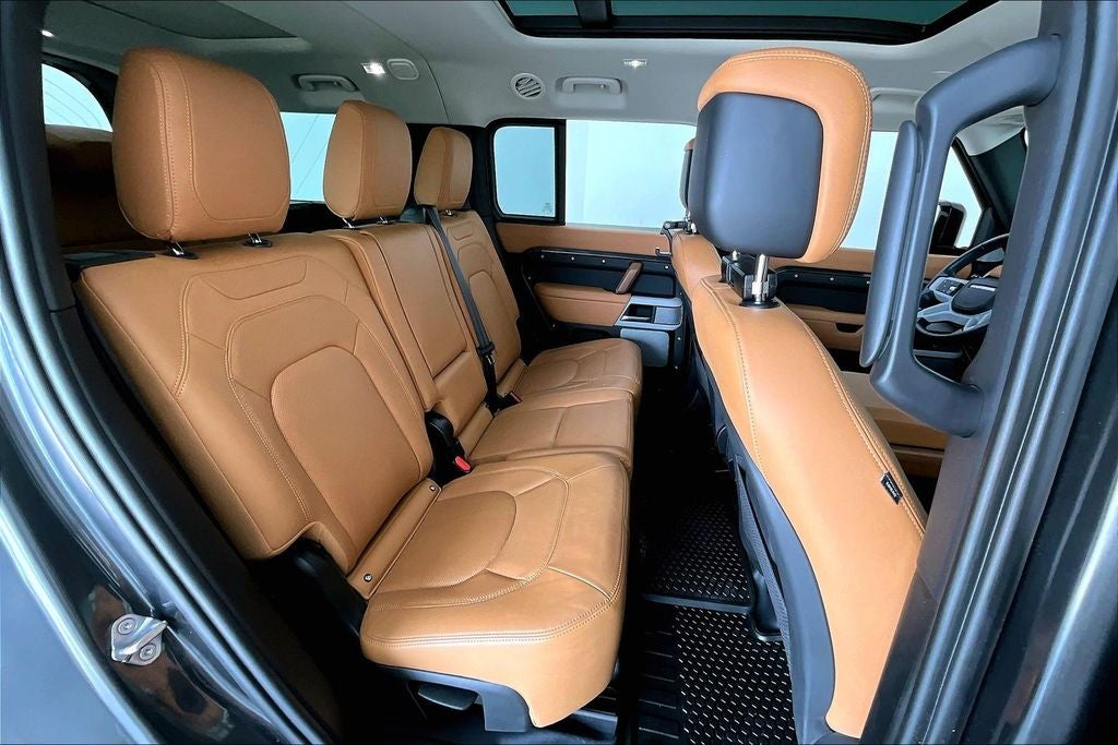 2023 Land Rover Defender 130 First Edition