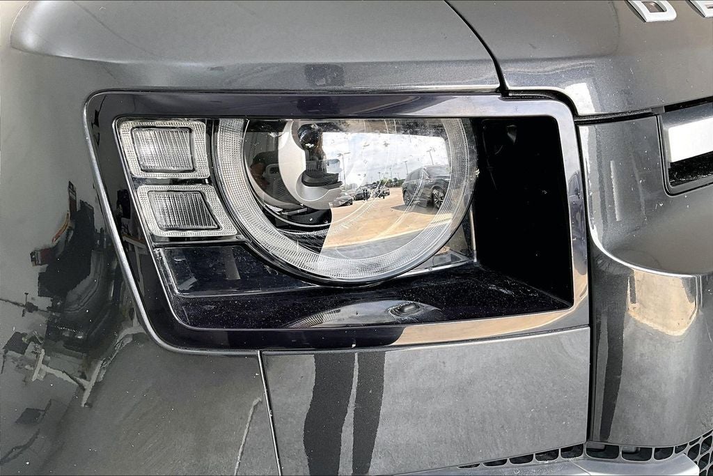 2023 Land Rover Defender 130 First Edition