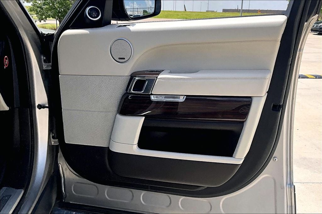 2016 Land Rover Range Rover 5.0L V8 Supercharged LWB