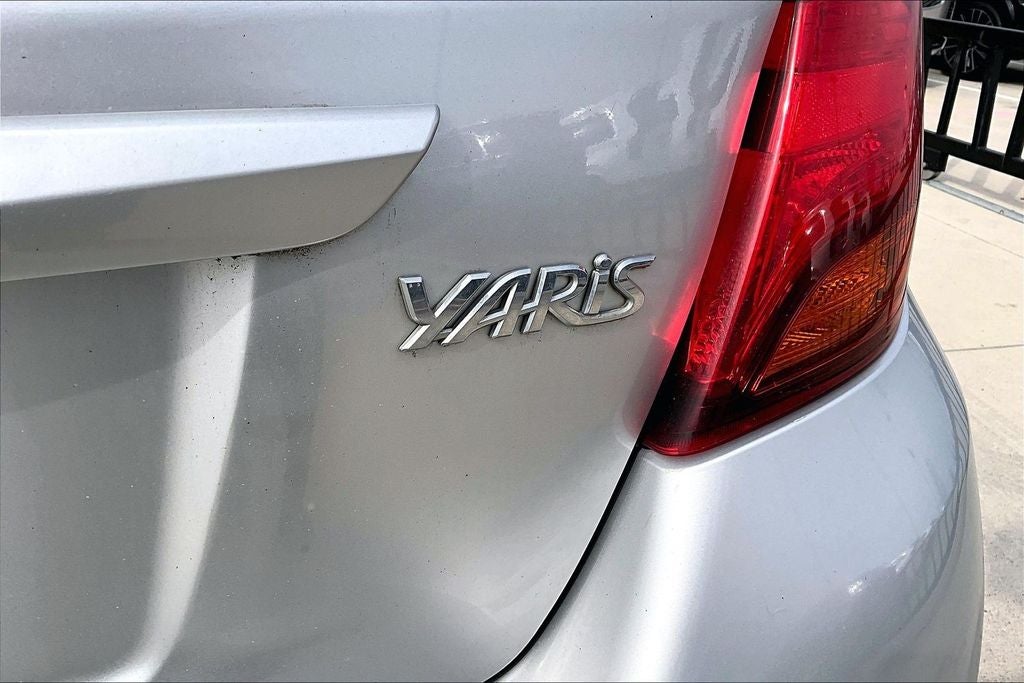 2016 Toyota Yaris L
