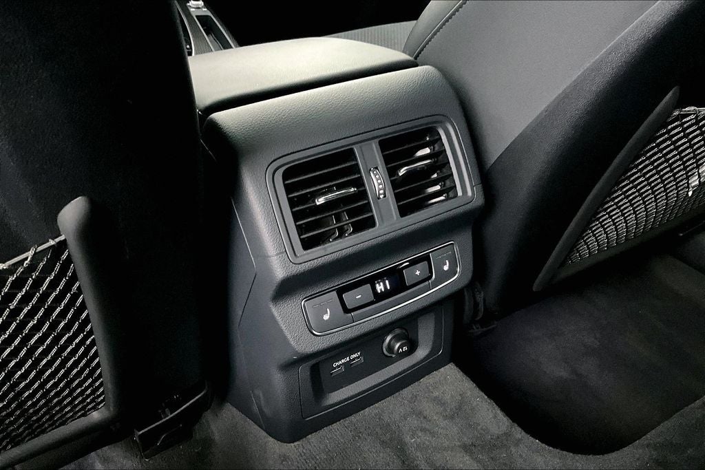 2023 Audi SQ5 Sportback Prestige quattro