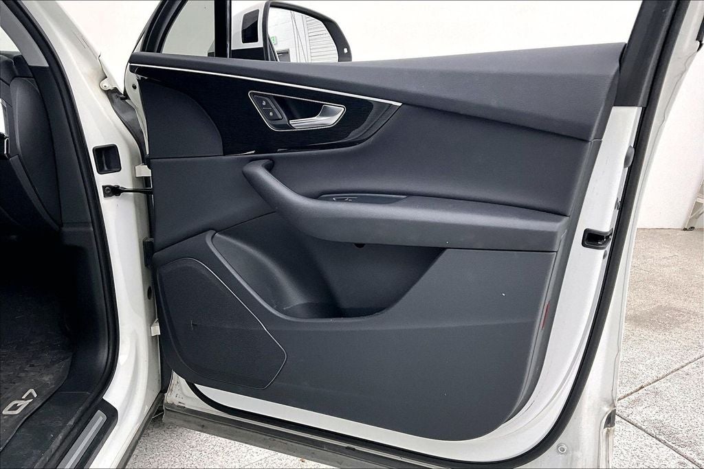 2020 Audi Q7 45 Premium quattro