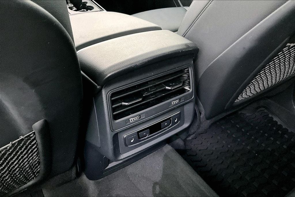 2020 Audi Q7 45 Premium quattro